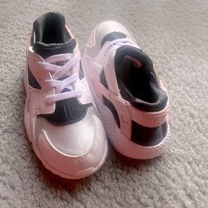 White light pink and black huaraches